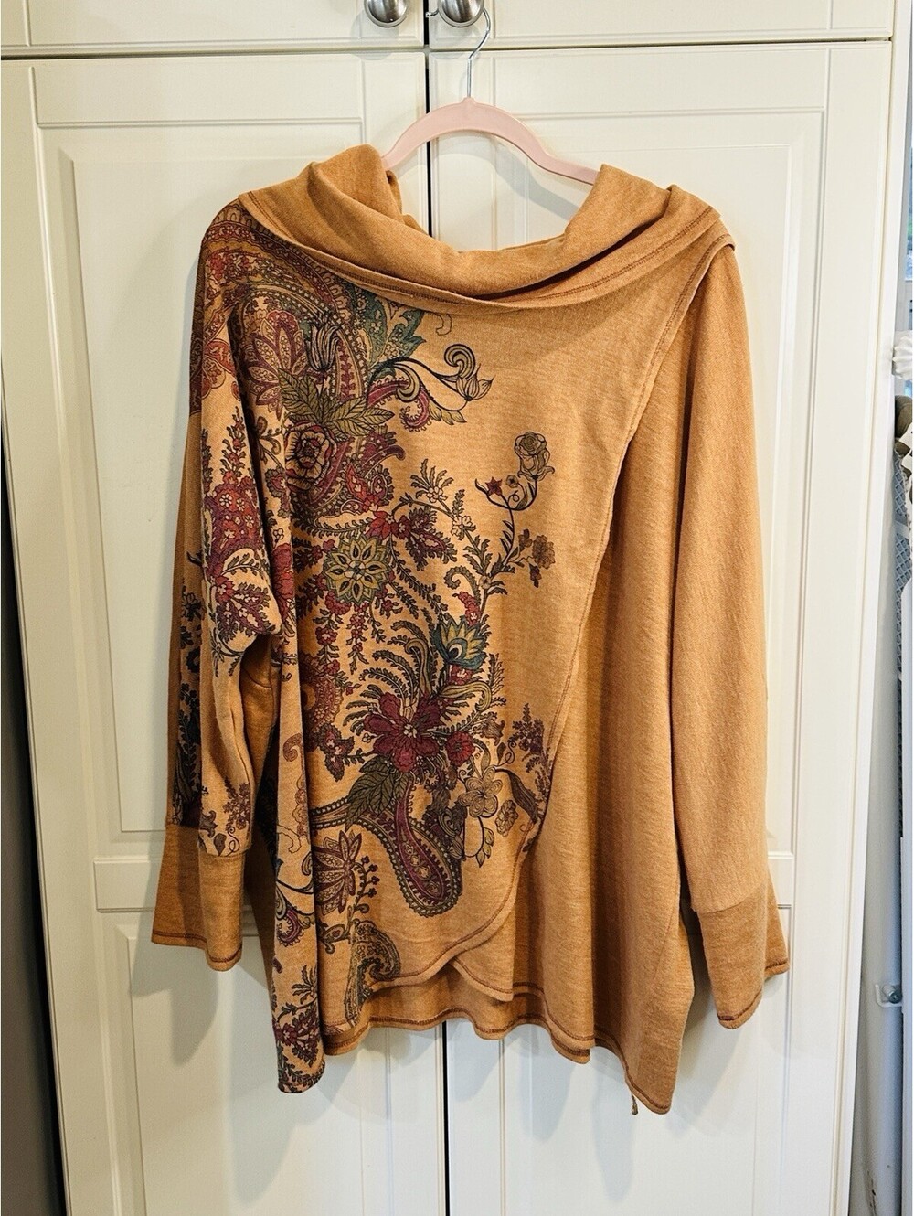 BLEU Women's Light Orange Multicolor Paisley and Floral Sweater Top Size 2X